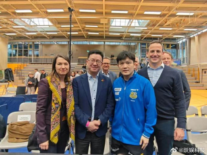 总领馆点赞樊振东海外担当 中德民间友好新名片