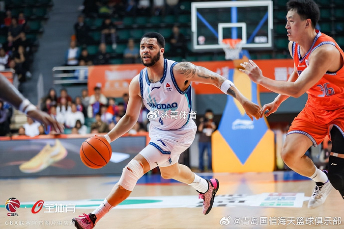上海队15连胜创CBA纪录 天津遭遇10连败陷困境