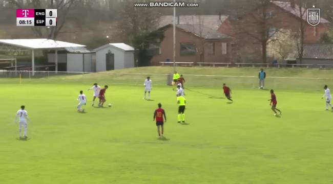 特谢拉自比C罗引热议，U17亚洲杯或落户中国