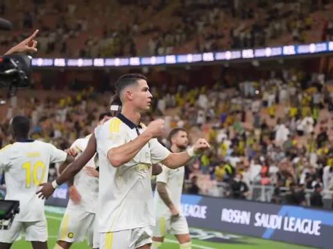 特谢拉自比C罗引热议，U17亚洲杯或落户中国